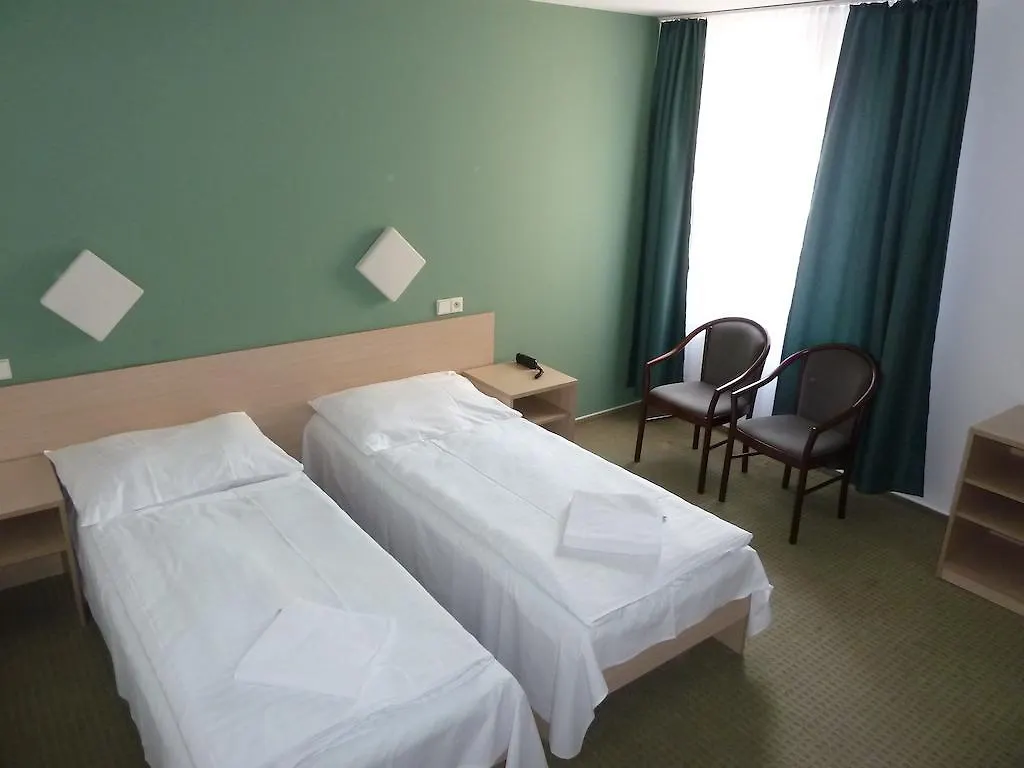 פראג Hotel Mars 3*,